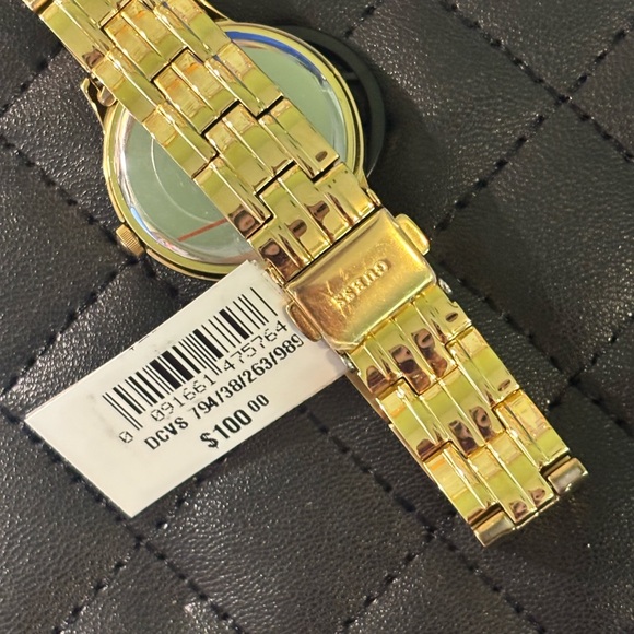 Guess Women's Gold-Tone Watch - Picture 2 of 4